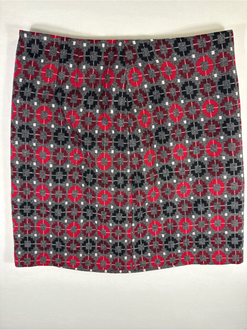 Talbots Red and Gray Geometric Knit Mini Skirt